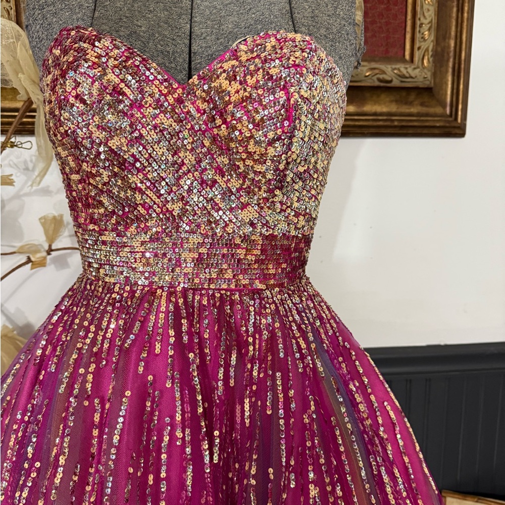 Terani Couture Strapless Sweatheart Colorful Sequined Formal Dress ~ Size 2 🧡🍄 - Picture 2 of 8